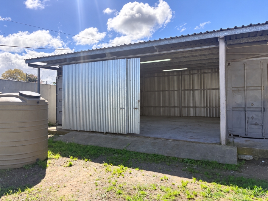 Commercial Property for Sale in Vincent Eastern Cape